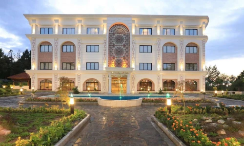 یکی از بهترین هتل های آمل